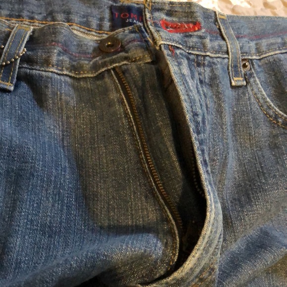 Tommy Hilfiger Jeans - Picture 4 of 8